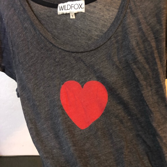 Wildfox Red Heart Tokyo Lounge Tee Shirt Grey Gray Small - Picture 4 of 6